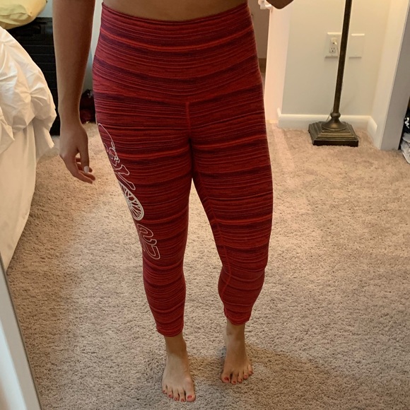 Lululemon Soulcycle cropped pants - Picture 2 of 5